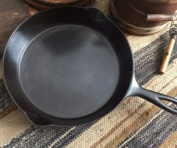 Is it Safe to Use Vintage Cast Iron Cookware?