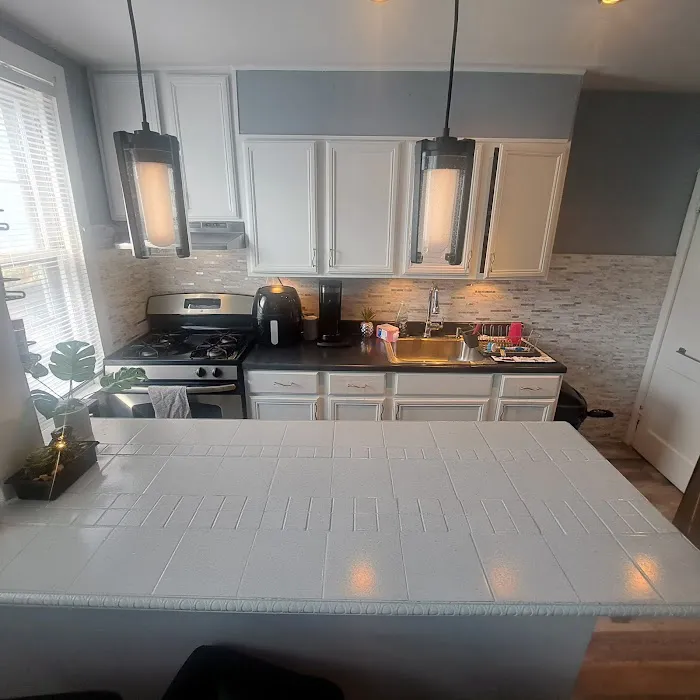 Philly Reglaze LLC (Tub and Tile refinishing) Picture 8