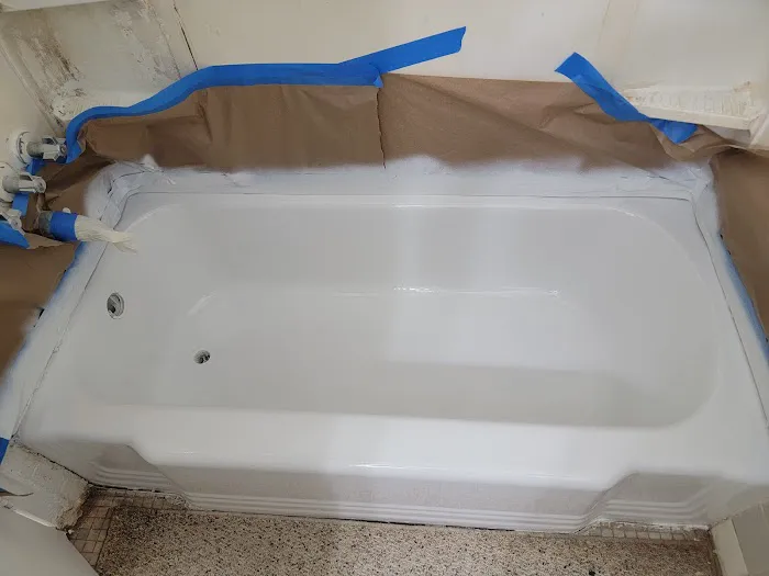 D&E Bathtubs Refinishing, LLC Picture 6