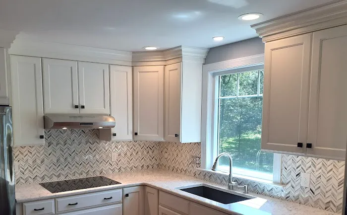 Paravati Kitchen & Bath Picture 5