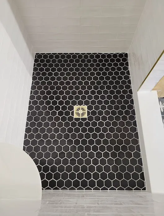 Roma Bath & Remodeling Picture 1