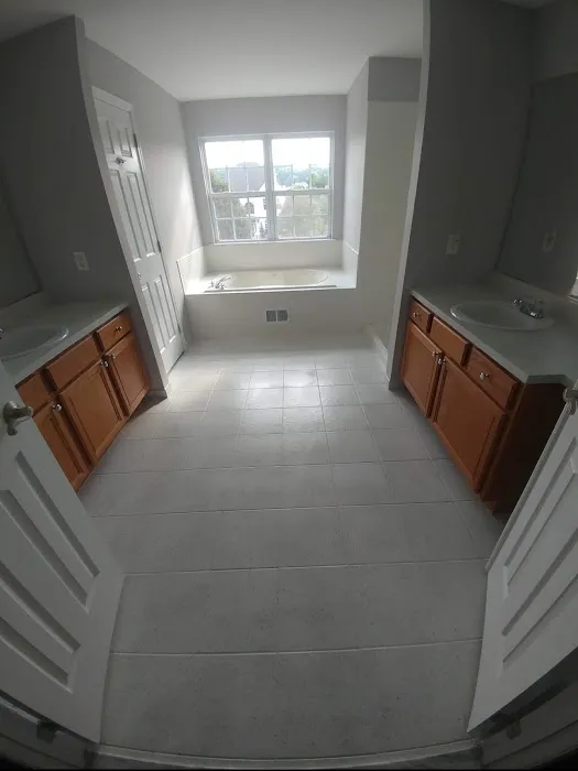 Jersey Shore Tub and Tile Reglazing Picture 2