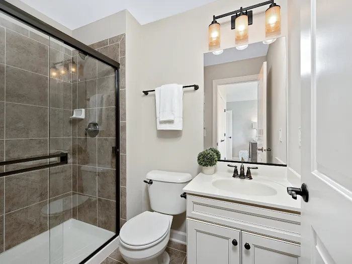 Calahan Bath, Kitchen and Sunrooms Picture 8