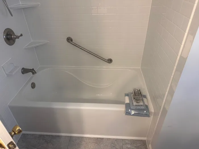 Bath Max Picture 8