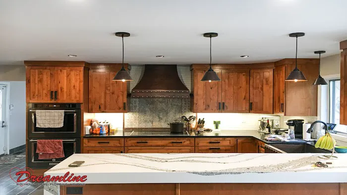 Dreamline Kitchens & Baths Picture 1