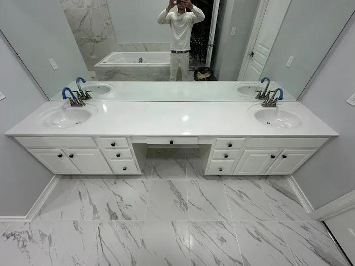 Majestic Bathtub and Tile Reglazing Picture 3
