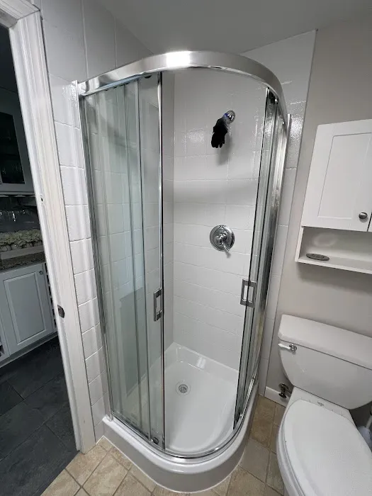 AB Bath REGLAZING LLC Picture 8