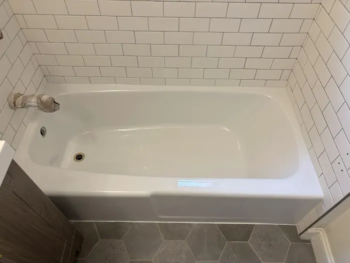 Elegant Bathtub Reglazing LLC Picture 6