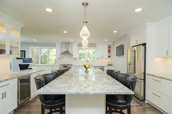 312 Kitchen & Bath Picture 1