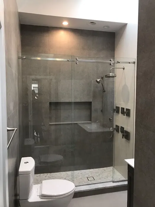 ReDecor Shower and Bath Picture 1