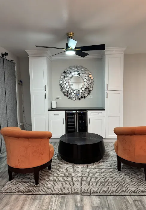 New Project Deal LLC Picture 5