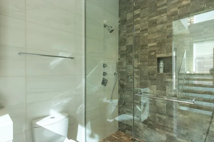 PM Tile Inc. Bathroom & Kitchen Remodeling Chicago Picture 7