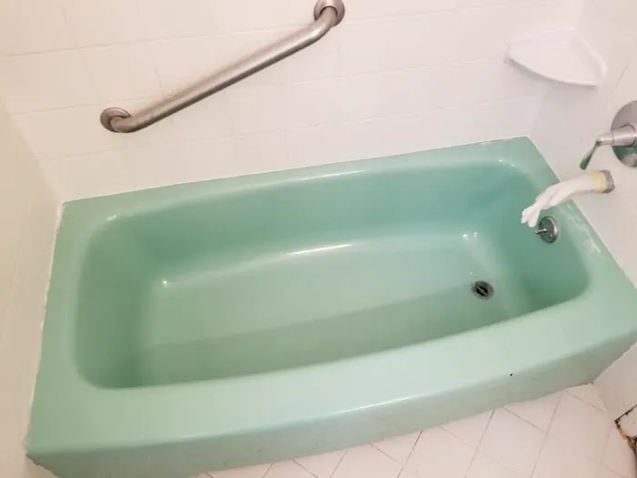 Bathroom Resurfacing Specialists Picture 2