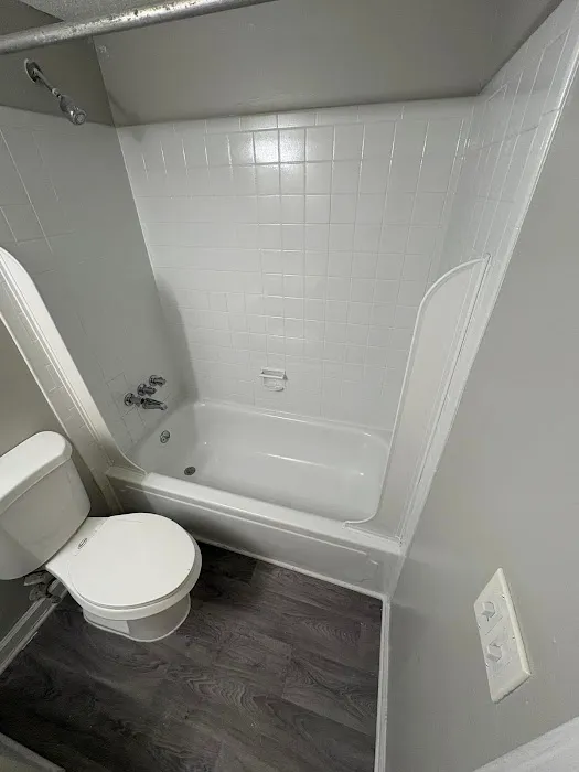 Bathtub Reglazing NY Picture 1