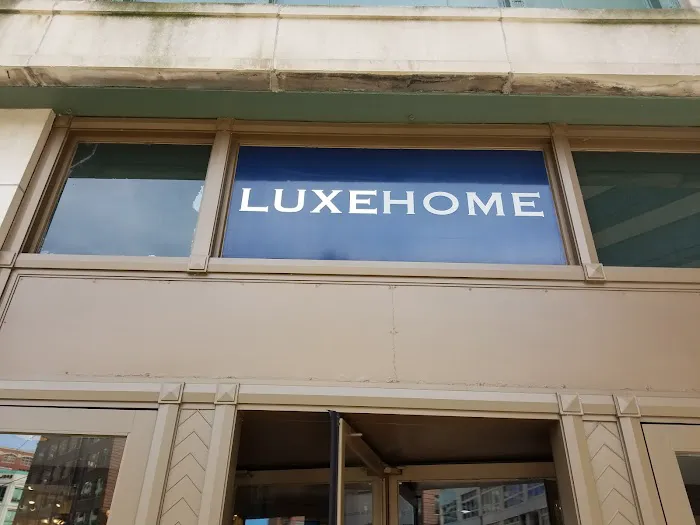 LuxeHome Picture 10