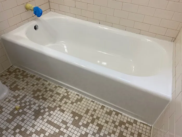 Bathtub Solutions: Bathtub, Tile & Sink Reglazing Picture 10
