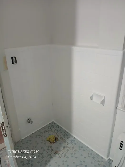 Tub Glazer Picture 1