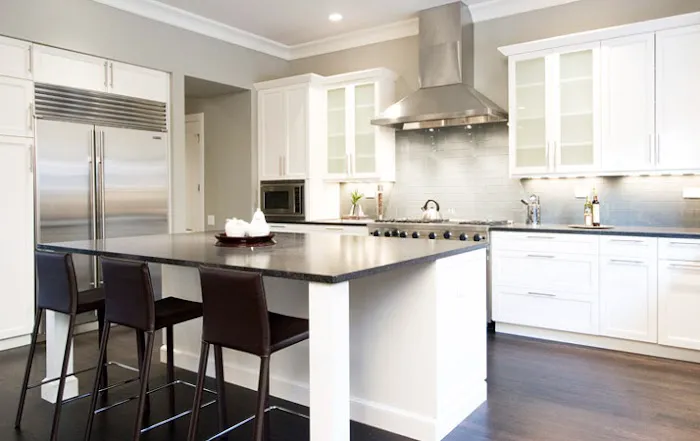 Builders Cabinet Picture 7