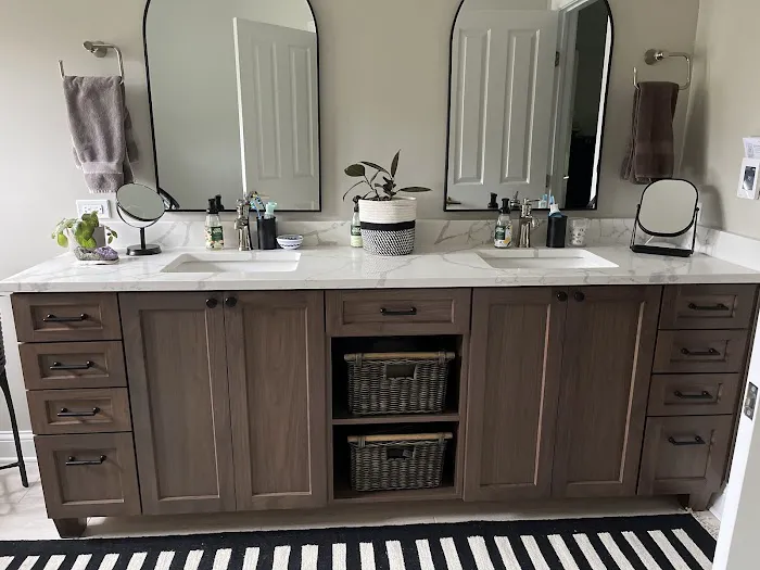 Builders Cabinet Picture 10