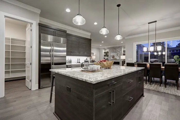 312 Contractor Picture 8