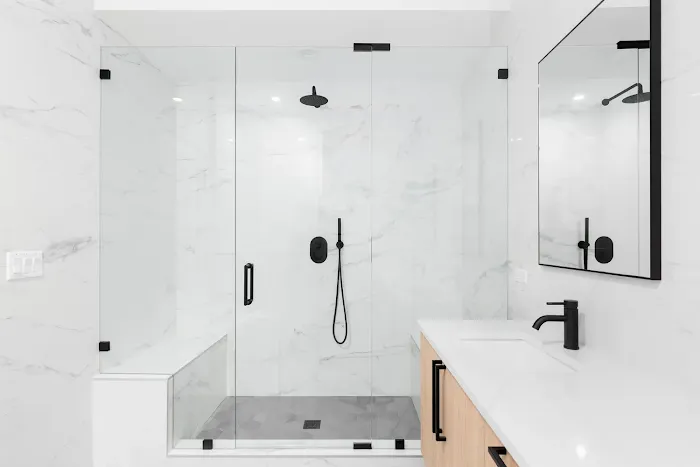 Aura Bathroom Remodeling Picture 7