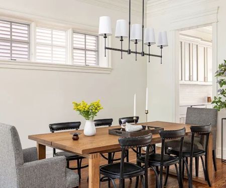 Renovation Sells Chicago