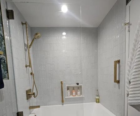 J & D Whirlpool Kitchen & Bath Outlet