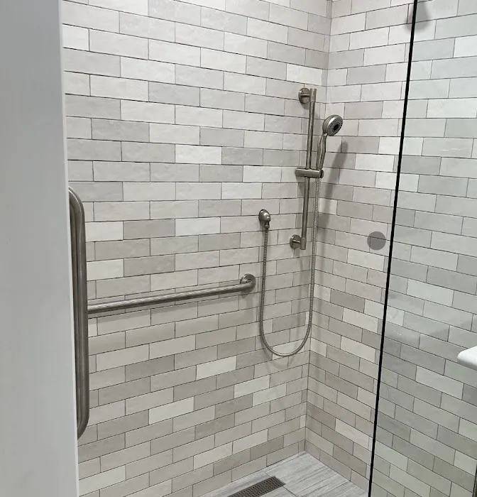 HandiBath Remodeling Picture 1