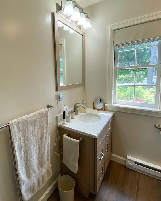 CT Shower and Bath Picture 8