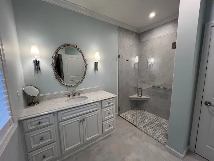 CT Shower and Bath Picture 5
