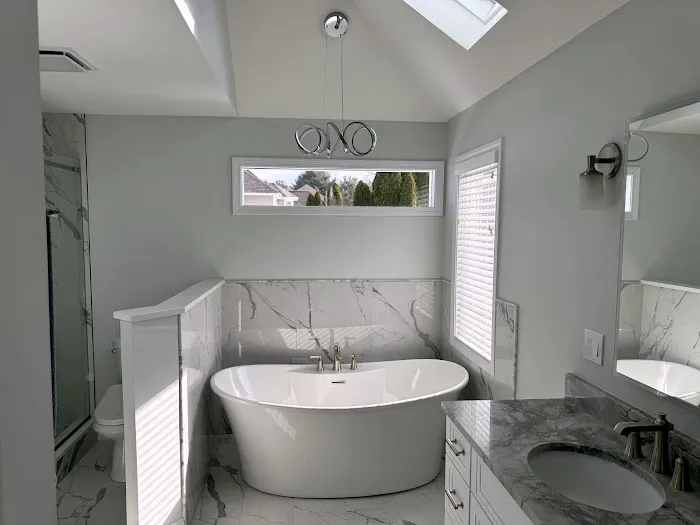 CT Shower and Bath Picture 7