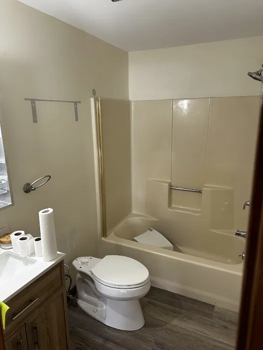 Northeast tub refinishing Picture 8