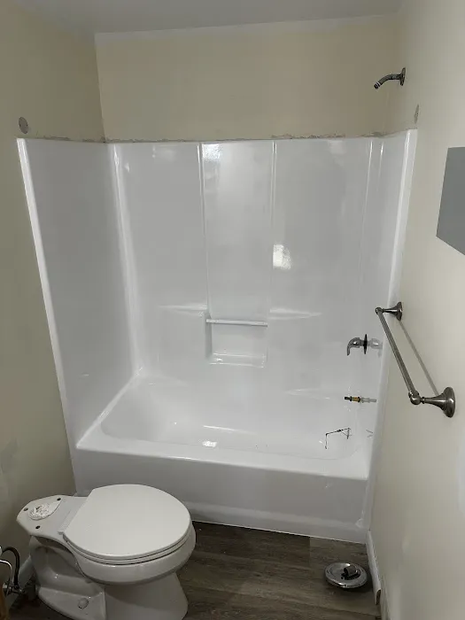 Northeast tub refinishing Picture 3