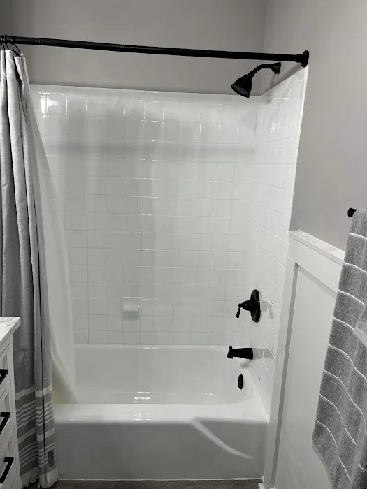 Northeast tub refinishing Picture 1