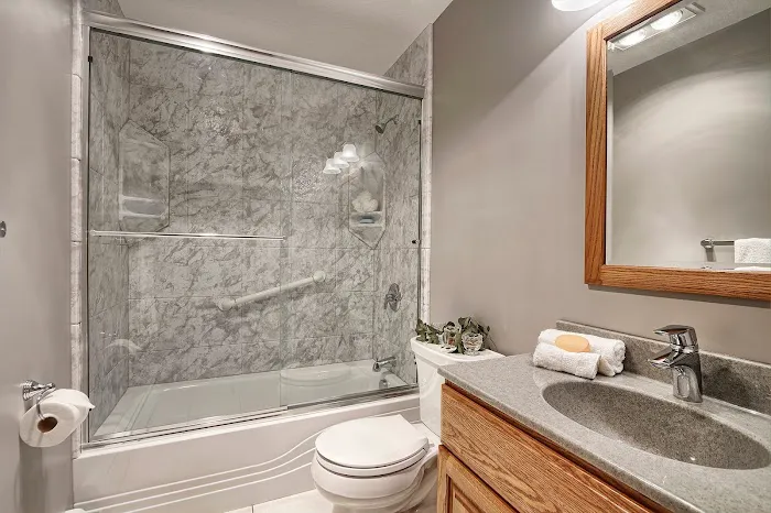 Vista Baths Picture 3