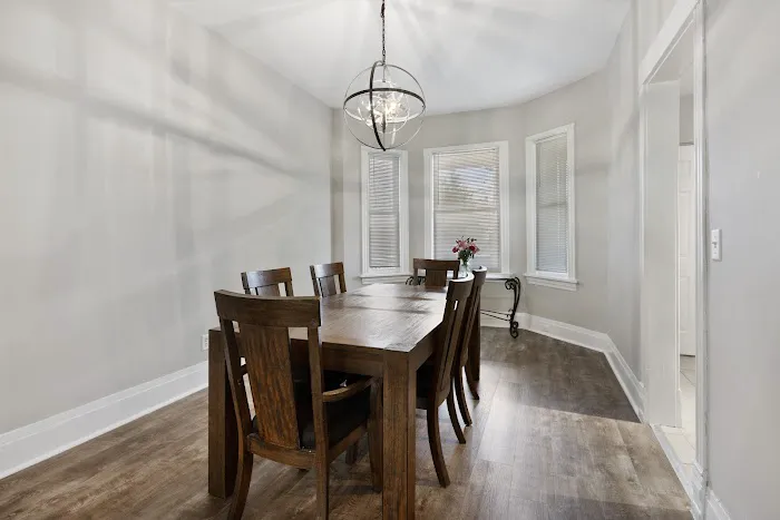 AR REMODELING GROUP LLC Picture 5