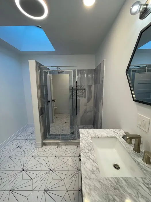 AR REMODELING GROUP LLC Picture 6