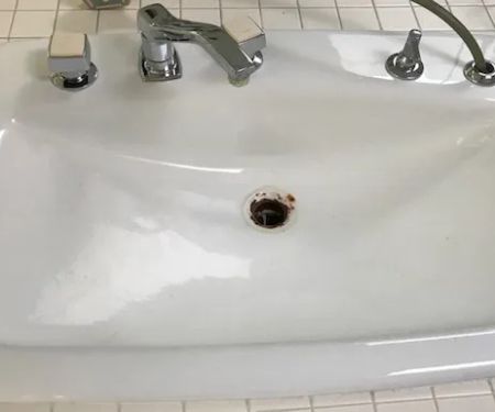 Mr. Chips tub and tile repair and reglazing