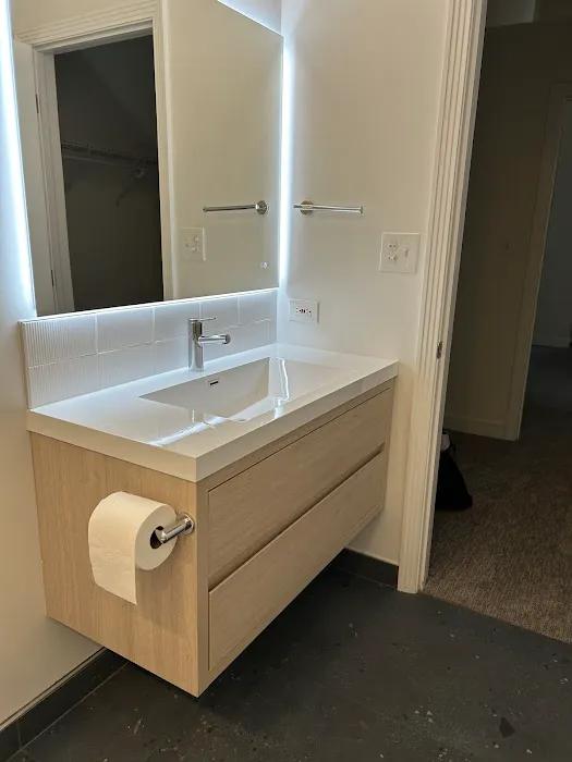 Wrigleyville Handyman & Remodeling Incorporated Picture 2