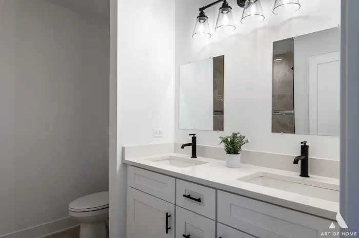 MK Cabinet Supply Chicago Picture 6
