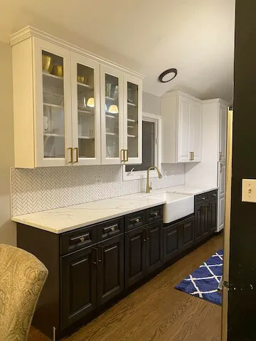 Red Star Cabinets Picture 3