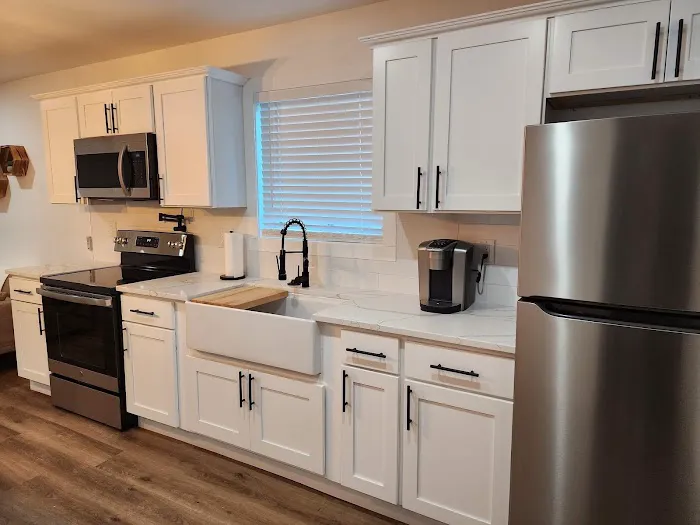 Red Star Cabinets Picture 8