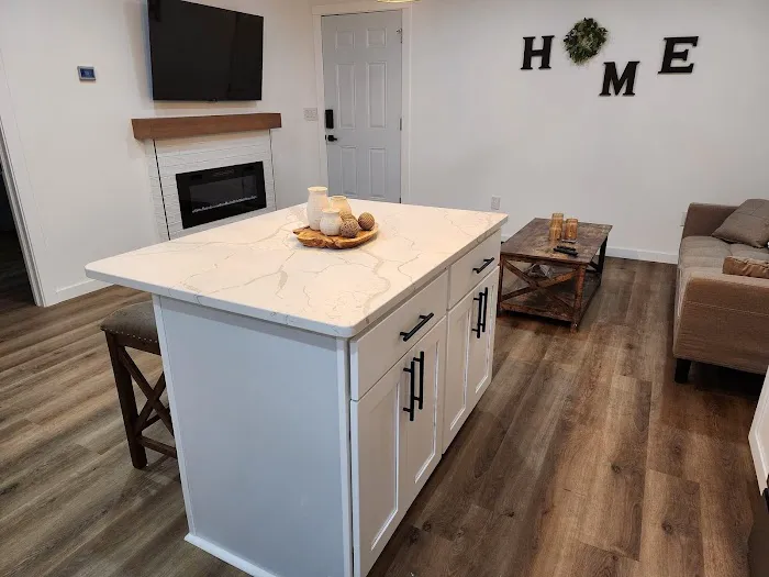 Red Star Cabinets Picture 4