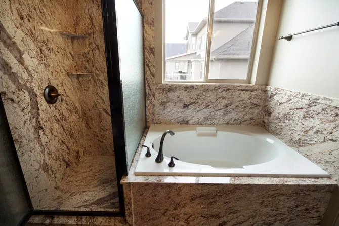 Renew your Tub Refinishing Picture 6