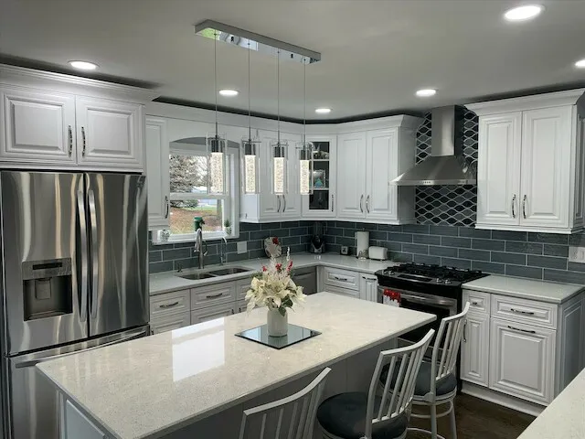 CRJ Cabinets Picture 9