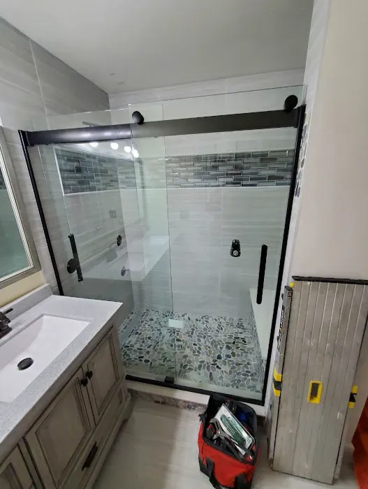 M & J REMODELING INTERIORS CO. Picture 7