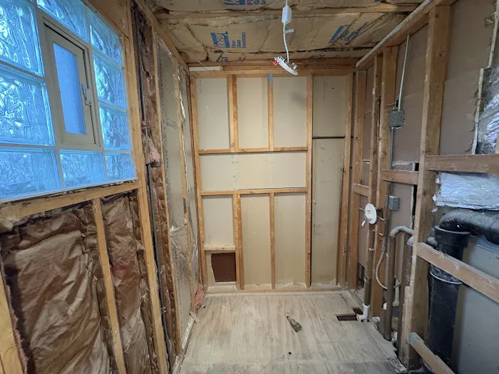 General Contractor & Remodeling AlBarran Picture 1