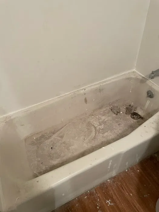 Cambridge Bathtub Refinishing Experts Picture 6