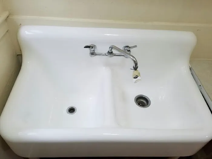New England Reglaze Picture 1
