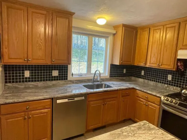 Arts Marble, Granite, Quartz, Soapstone, Kitchen and Bathroom Countertops Picture 8